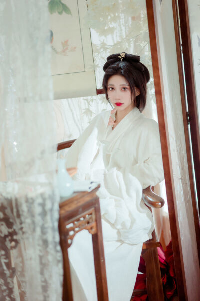 动漫美女做出