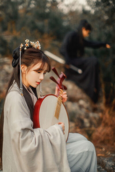 年轻的女教师2韩国