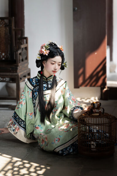 诱人的女邻居2在线观影